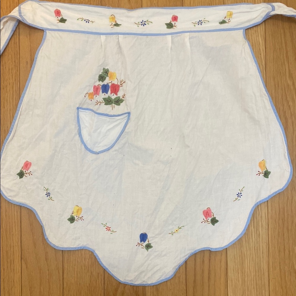 Floral Embroidered Apron with Blue Trim